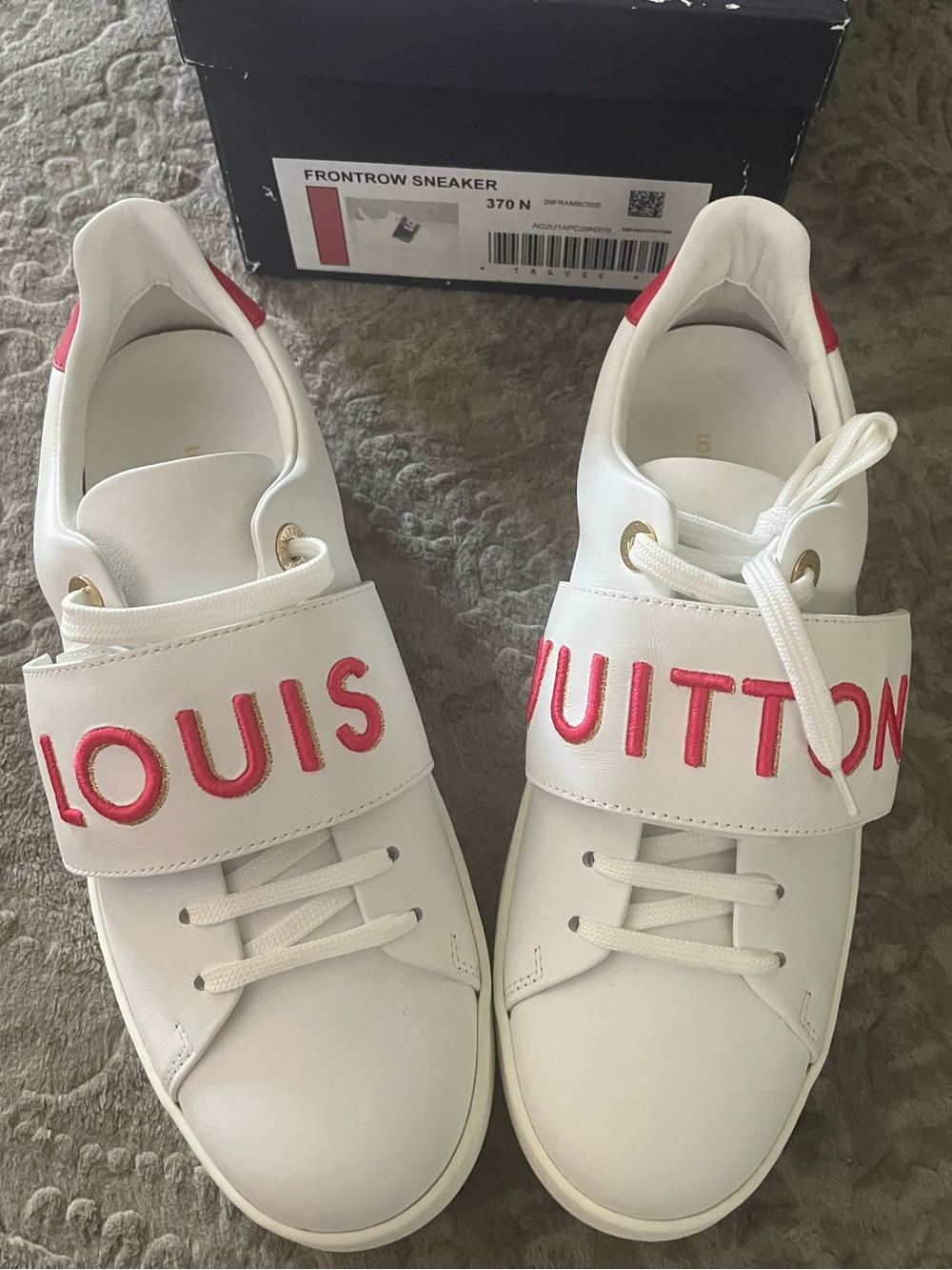 Louis Vuitton FRONTROW Sneakers with Pink Logo Strap, size 37